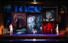 《江／雲．之／間》(2021)